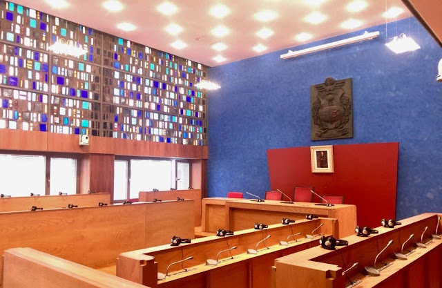 salón de plenos del ayuntamiento de Barakaldo