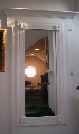 Gambar Pintu Rahasia Buatan Sendiri Rumah Minimalis