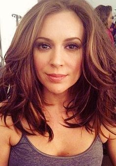 Alyssa Milano Hairstyles