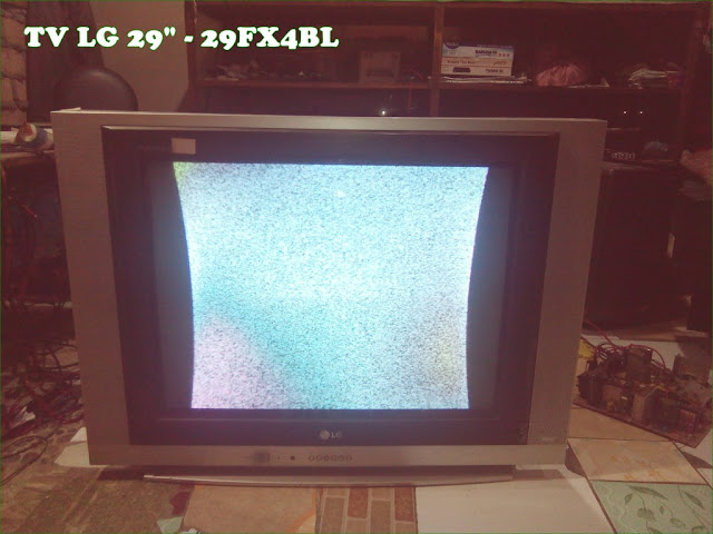 Gambar Televisi Merek LG 29-Inch Model 29FX4BL 