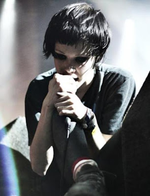 alice glass. alice glass