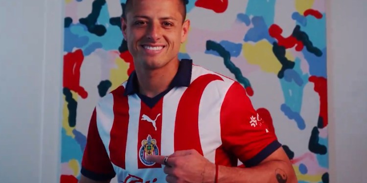 ¡Es OFICIAL! Chicharito regresa a Chivas, así lo anunciaron