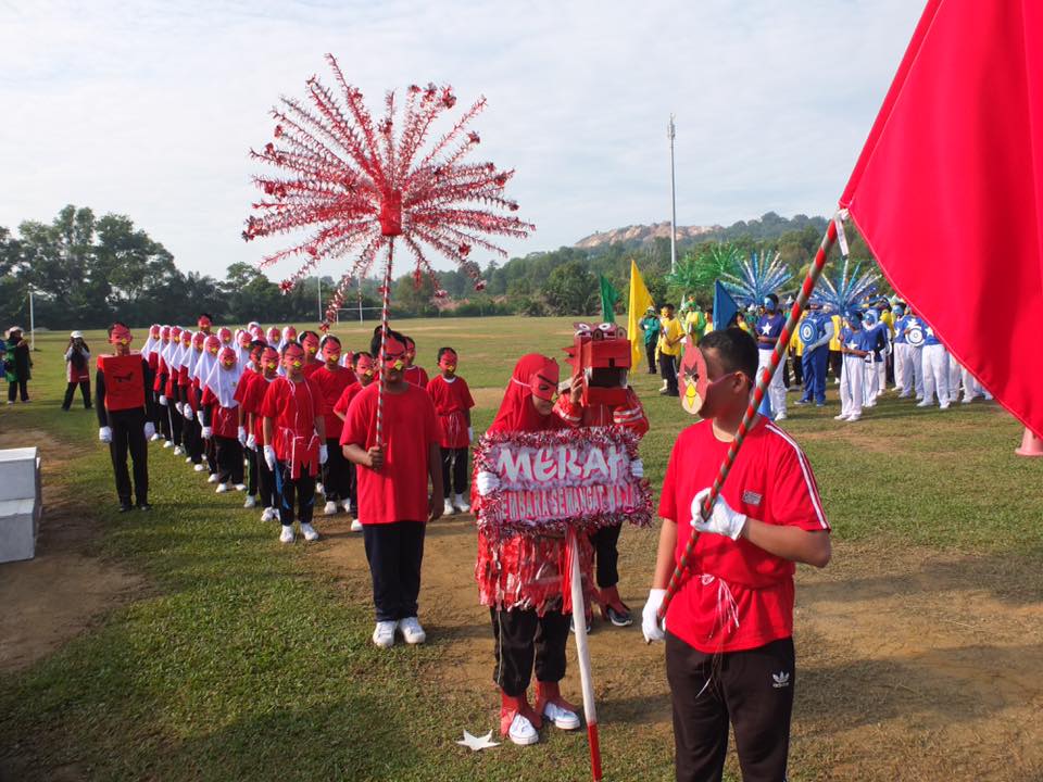 BLOG RASMI SMK BBST KEJOHANAN SUKAN  TAHUNAN PERINGKAT 