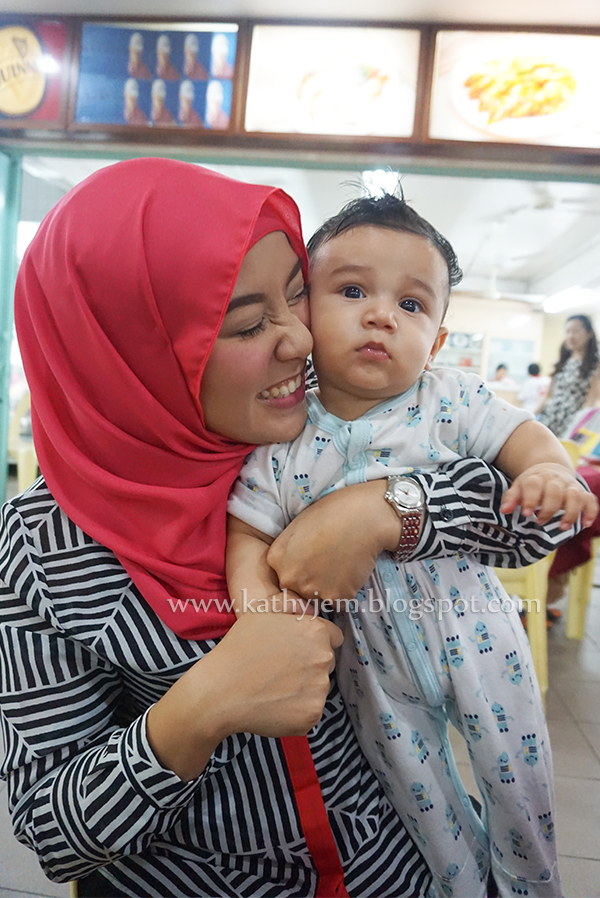 Kathyjem: Kami Makan di Restoran Ketam Gemok