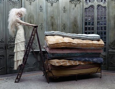 Tim Walker photos from Vogue I think Chinoiserie wallpaper