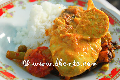 gulai usus, jengkol balado