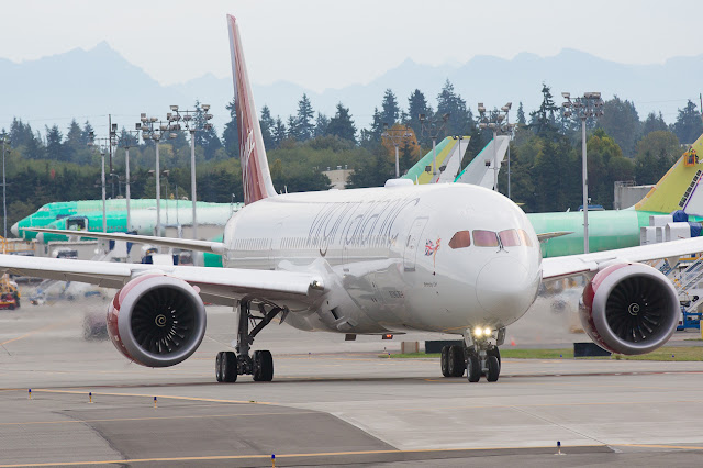 Front Angle of Boeing 787-9 Dreamliner