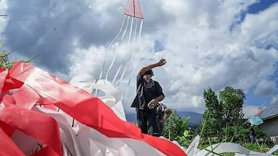 Festival Alang-alang Maukia Langit: Lestarikan Budaya Lewat Permainan