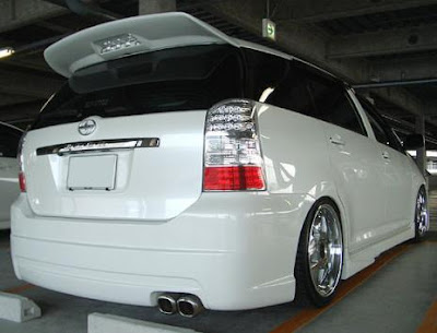 modified toyota wish