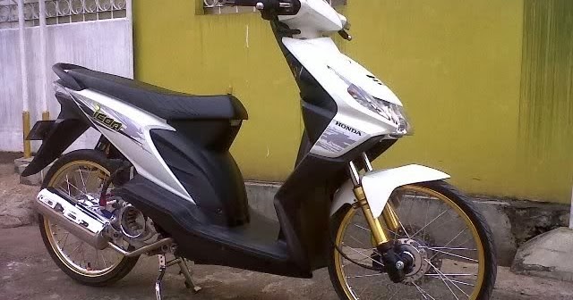 Gambar Modifikasi Honda Beat  Putih  Jari Jari Pelek  17 