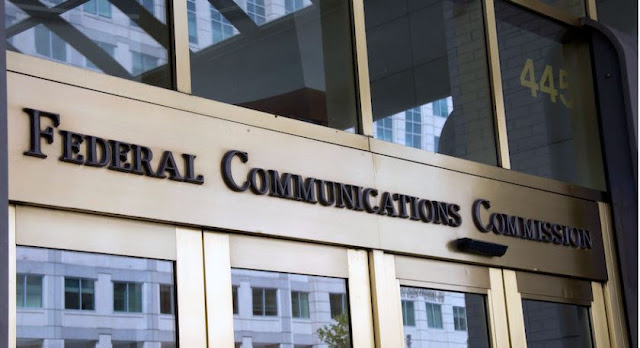 FCC, uzay faaliyetleri için yeni bir büro önerdi