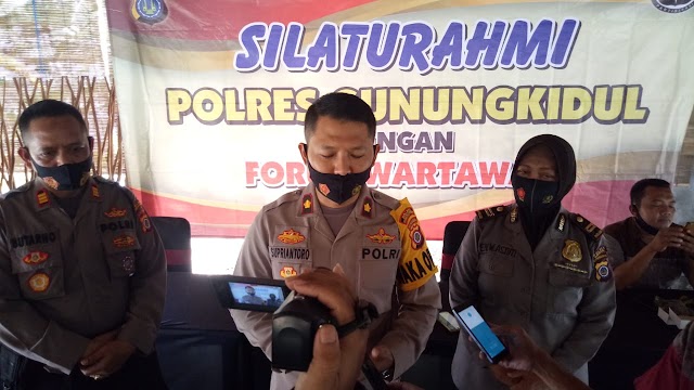 Terjerat UU ITE Menjelek-jelekan Polisi Di Sosial Media,Pegawai Percetakan Ditetapkan Tersangka