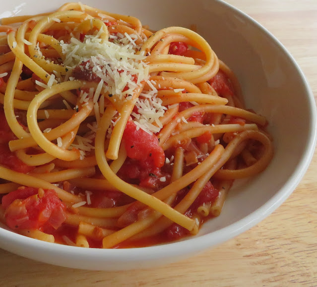 Bucatini All'Amatriciana