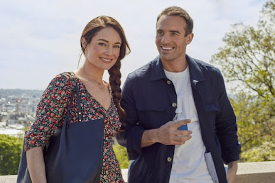 Mallory Jansen and Joshua Sasse in Her Pen Pal