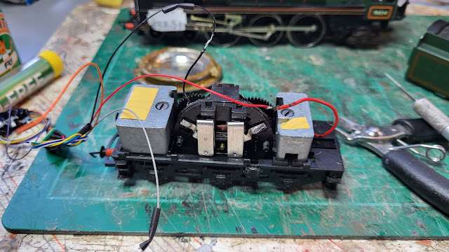 Hornby Britannia DCC chip