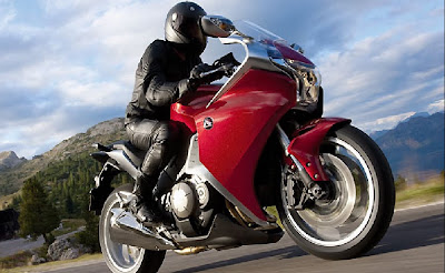 2010 VFR1200F with DCT Review