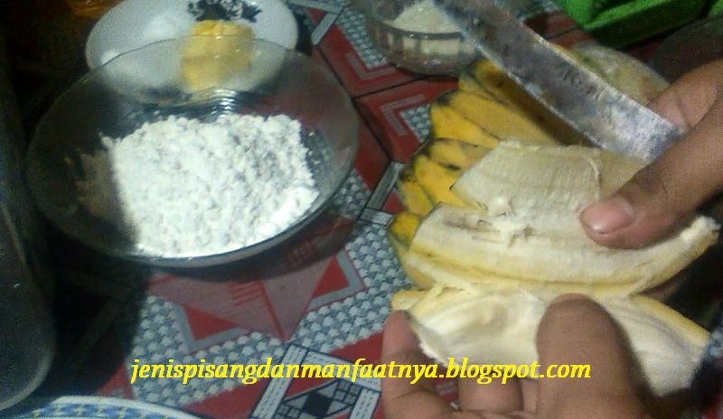 Gambar Cara Membuat Resep Pisang Goreng Renyah Tahan Lama