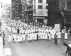 Fotografía del Desfile Silencioso de Nueva York de 1917