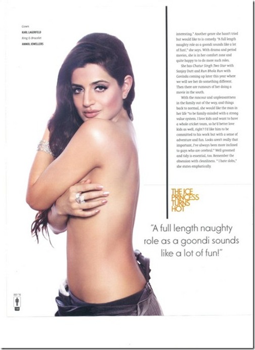 Amisha Patel Hot Pictures -1
