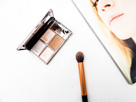 Sleek Face & Body Precious Metals Highlighter and Real Technique Contour Brush 