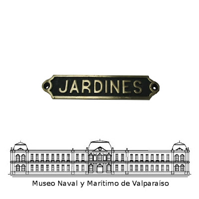 museo naval souvenirs