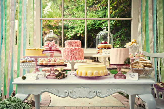 vintage wedding cake stands