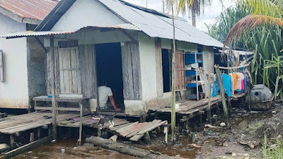 Rumah Tak Layak Buruh Tani di Purun Kecil, Insirani : Angin Kencang Rumah Terasa Bergoyang