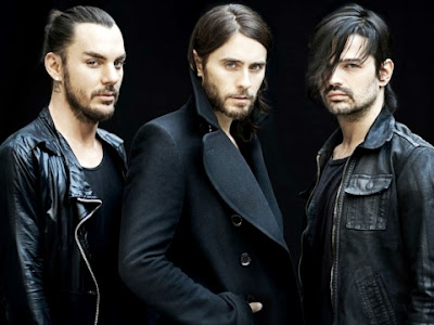 Foto de 30 Seconds To Mars de negro