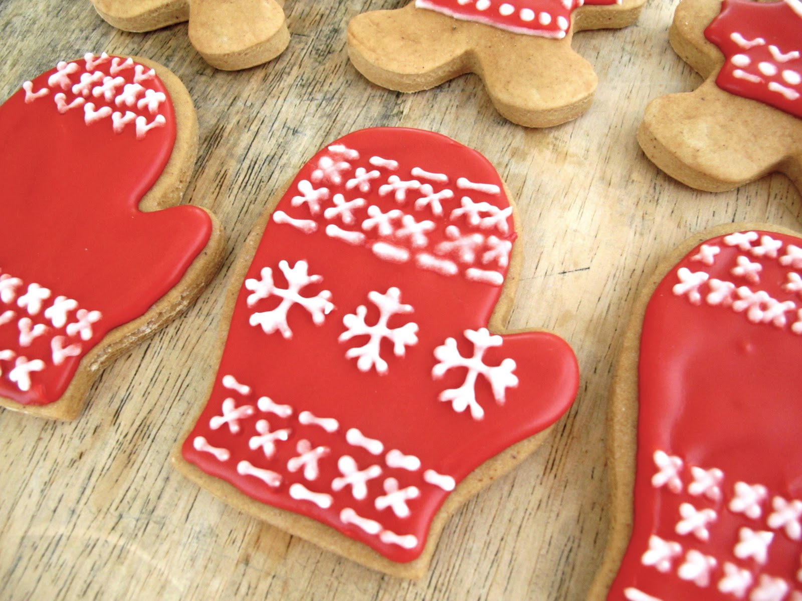 Jenny Steffens Hobick: Gingerbread Cookies | Christmas ...