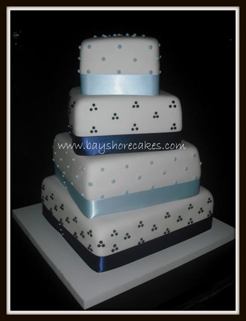 navy blue wedding cake pictures