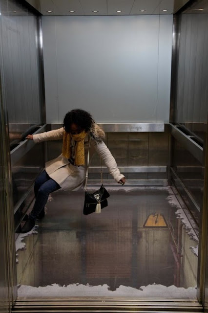 Лондонский лифт без дна1