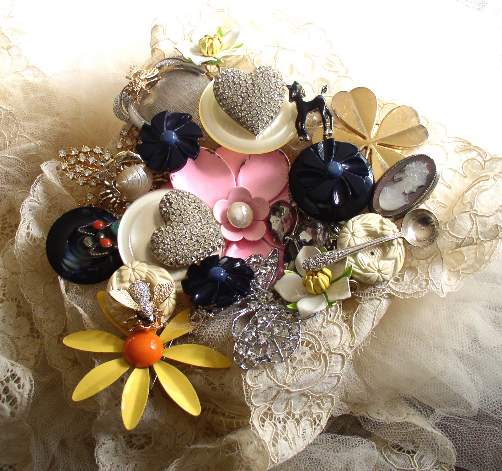 Brooch Bridal Bouquet