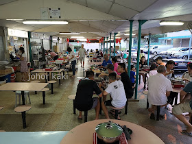 One Pot YiGuo (一锅) Singapore Style Steamboat in Heritage Hawker Centre