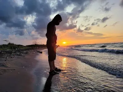 Pantai Tirang Semarang