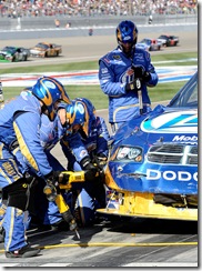 2010 Las Vegas NSCS Kurt Busch pits damage