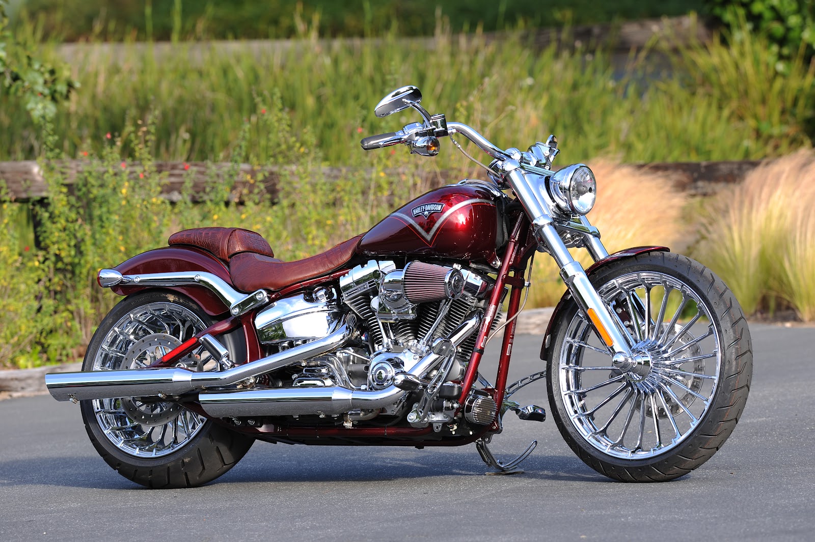 2013 Harley-Davidson CVO Breakout