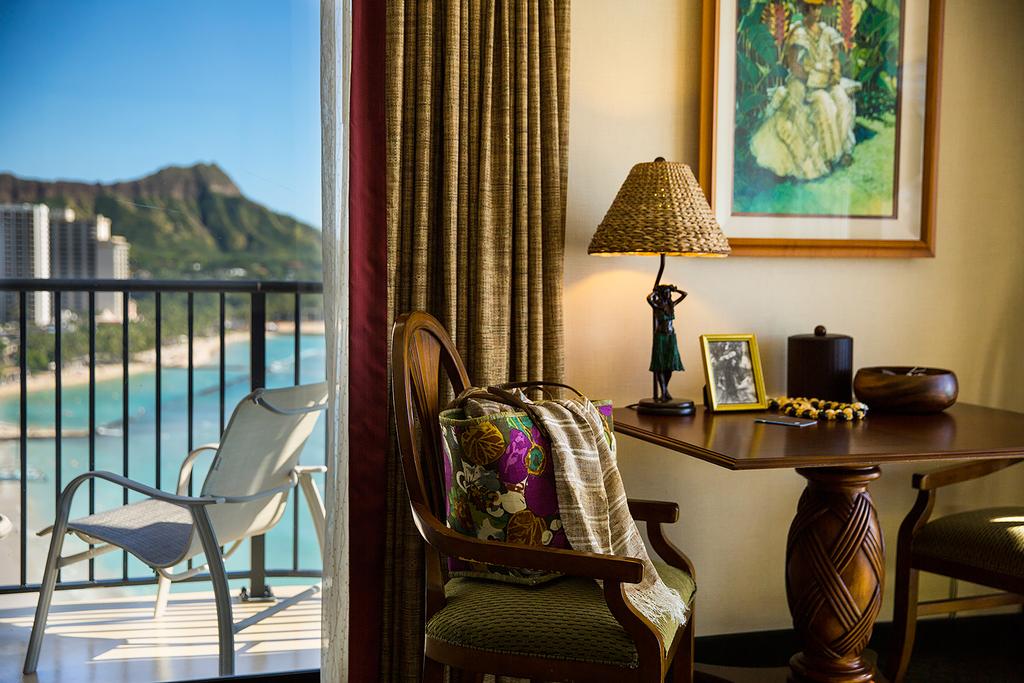 OUTRIGGER WAIKIKI BEACH RESORT LAUNCHES SWELL NEW “DUKE’S PACKAGE”