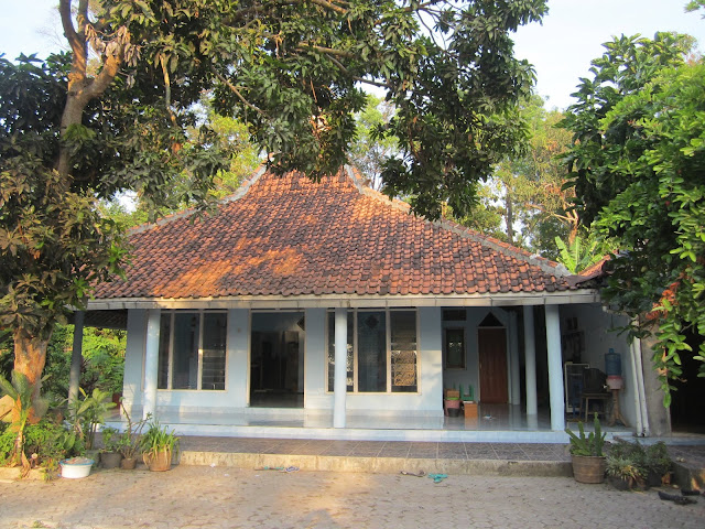 Musholla Pondok Pesantren Nashuhiyyah