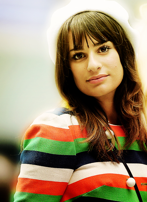 Lea Michele Hairstyles 44