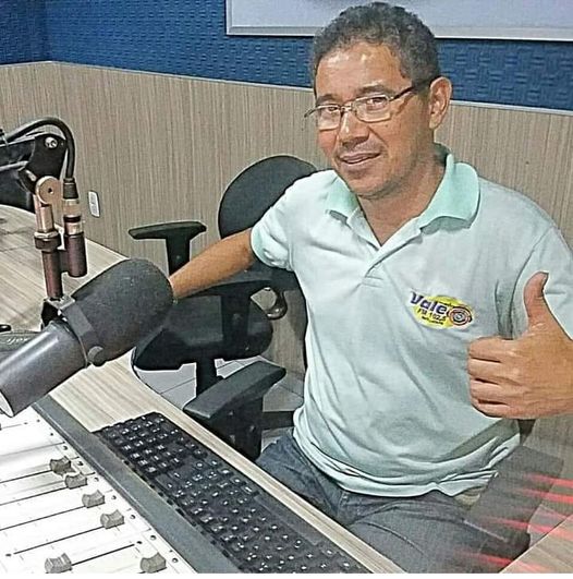 Morre em Santa Luzia-PB o Radialista Eloide Matias - Eloide Matias trabalhalhava na Vale FM 102,5