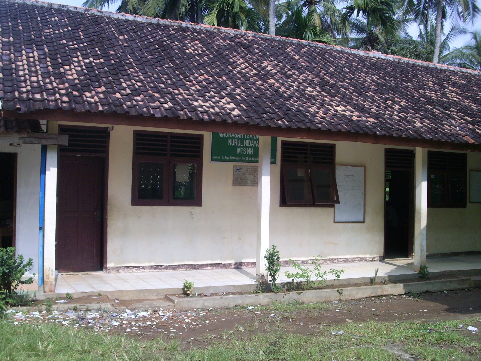 Gedung MTs. Nurul Hidayah Sukatani ~ KUA WANASALAM