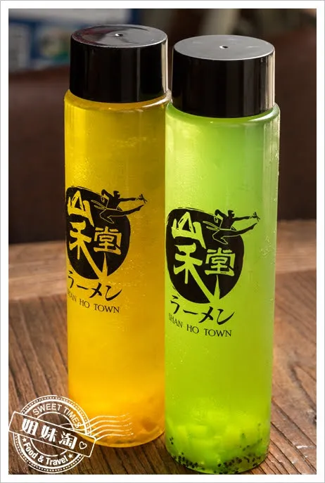 山禾堂拉麵雞鳳梨冰茶