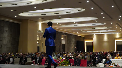 Seminar Motivasi New Normal 1000 peserta yang sudah diswab bersama Motivator Muda Indonesia Edvan M Kautsar dan BBS Enagic Kangen Water Bandung Jawa Barat Offline Online Pandemi