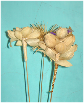 Cara Membuat Kerajinan  Bunga  dari Kulit Jagung Seni Rupa