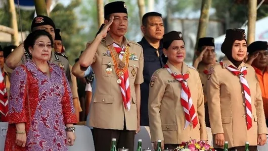 Beda dengan PDIP, Jokowi Isyaratkan Tolak Amandemen UUD 1945