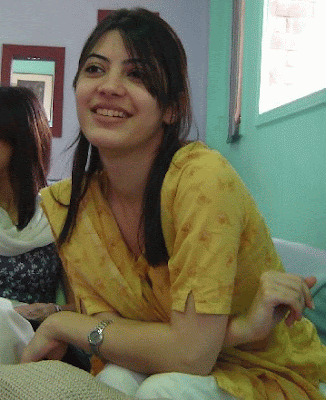 Bangladeshi Cute Girls Pictures and Posters