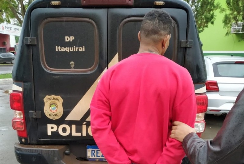 Fabiano é acusado de ser um dos executores de um crime de tentativa de homicídio praticado contra um policial penal de Naviraí.