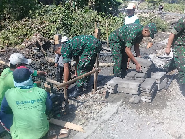 KORAMIL 01 SUKOHARJO KARYA BHAKTI PEMBUATAN GUDANG GERABAH