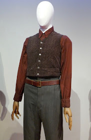 Ezra Miller Fantastic Beasts Grindelwald Credence costume