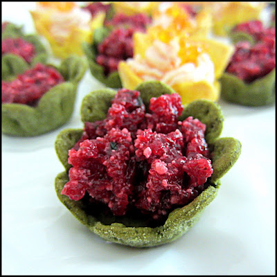 Hors table de Pauline -  Tapenade de betterave et de noisettes.